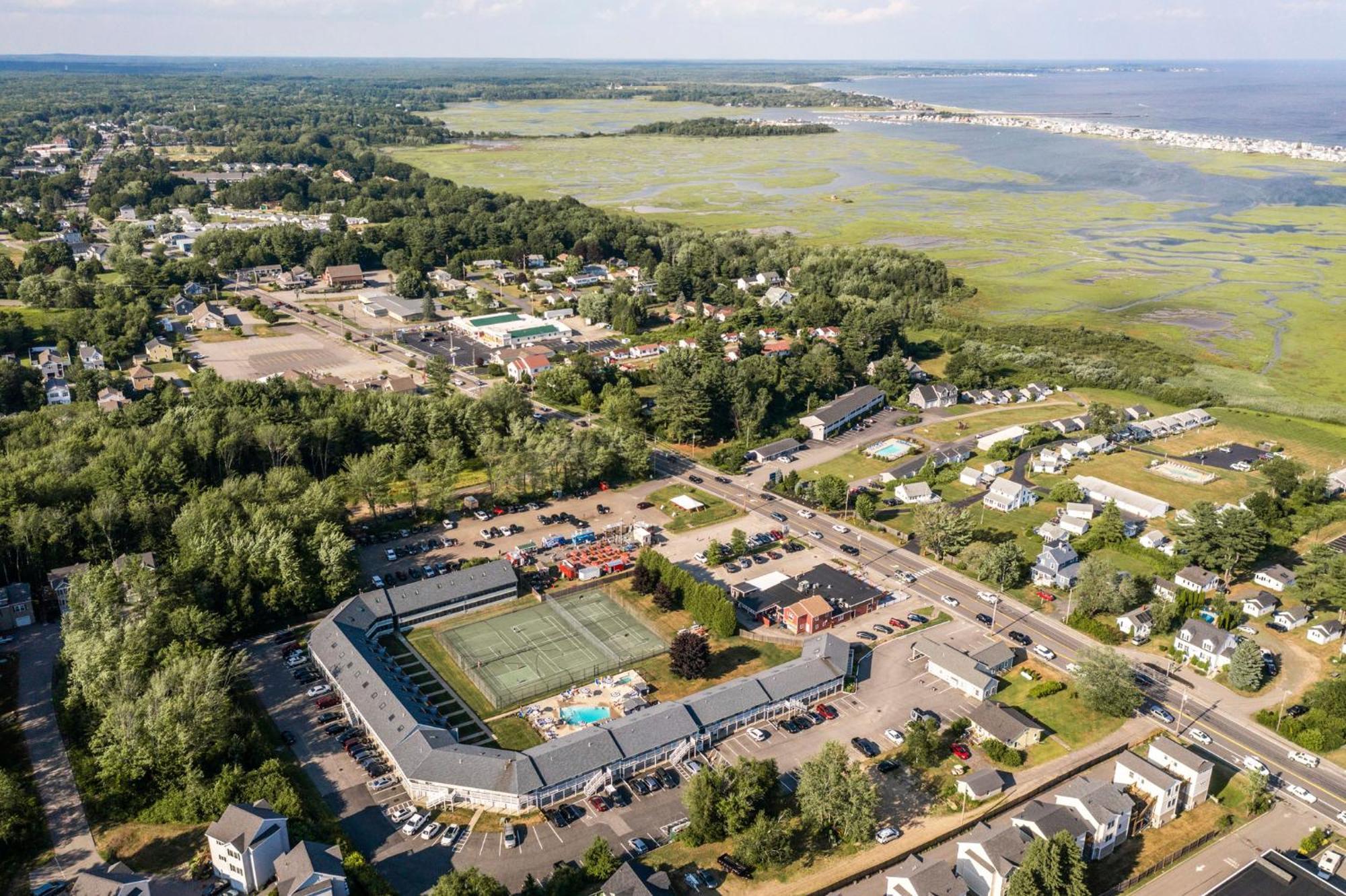 Nautical Mile Resort 威尔斯 外观 照片