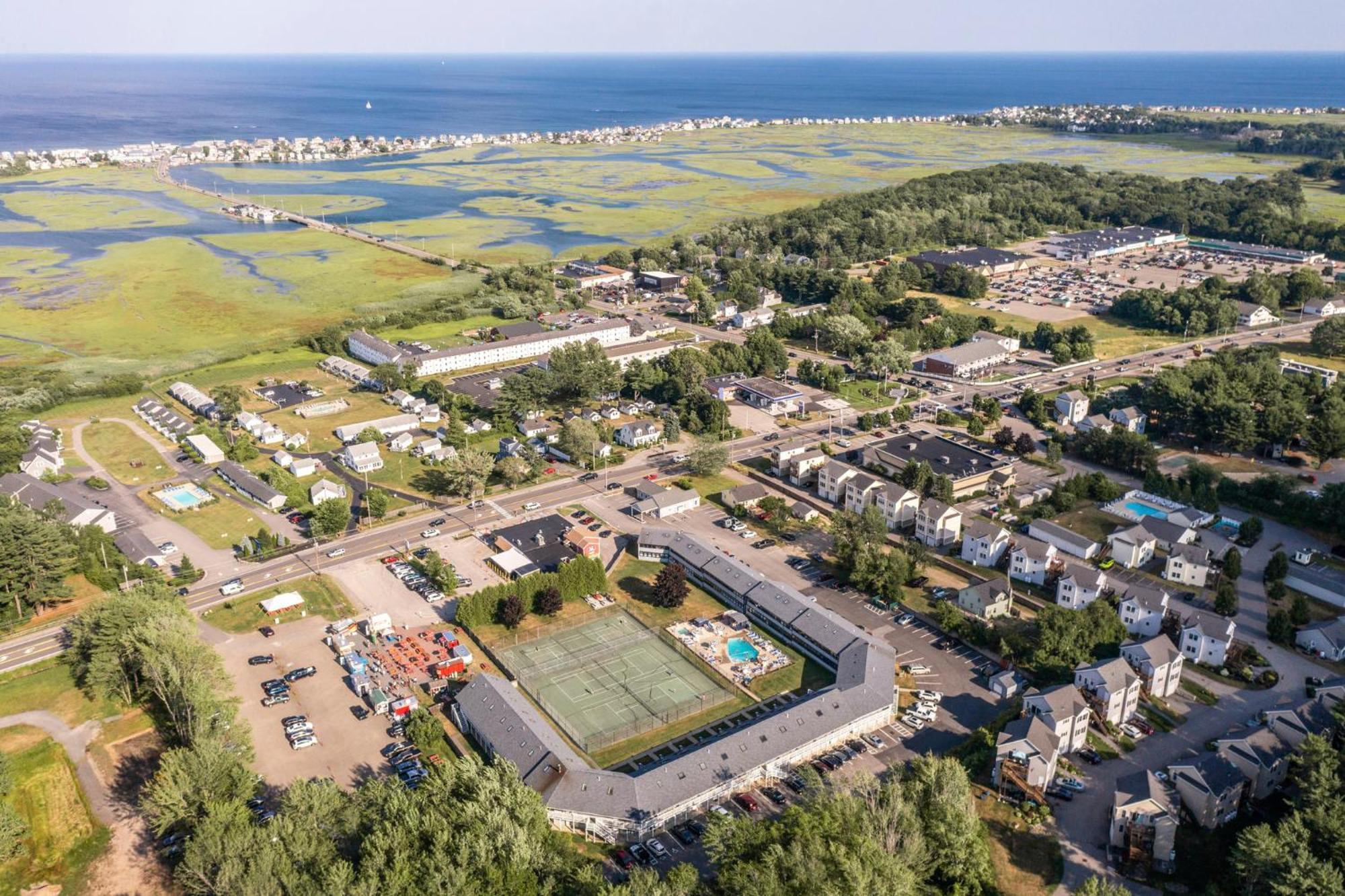 Nautical Mile Resort 威尔斯 外观 照片